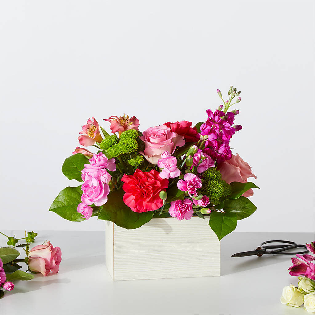 Sweetberry Box – A Florist Original – Guru Flowers, Port Saint Lucie FL