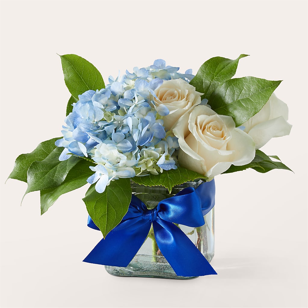 Sky Blue Delight Bouquet – Guru Flowers, Port Saint Lucie FL