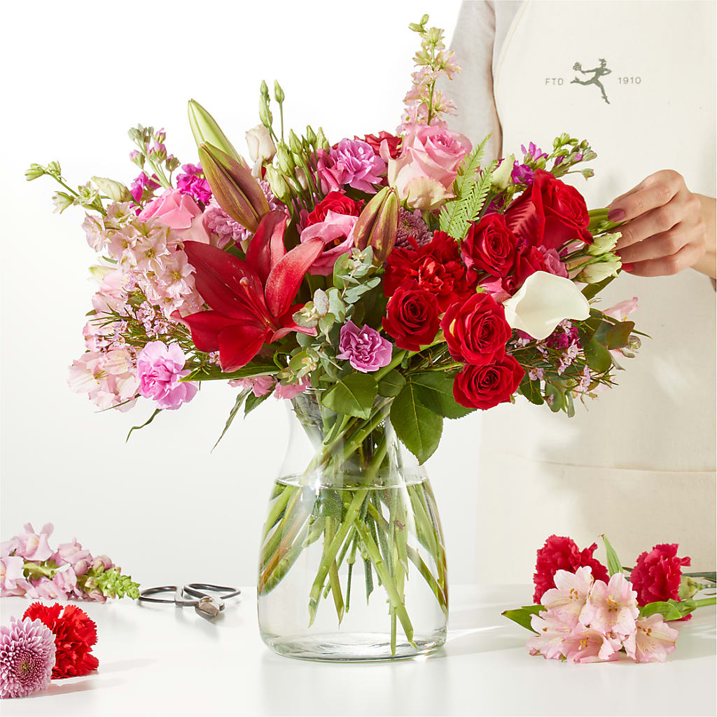 Together Forever - A Florist Original – Guru Flowers, Port Saint Lucie FL