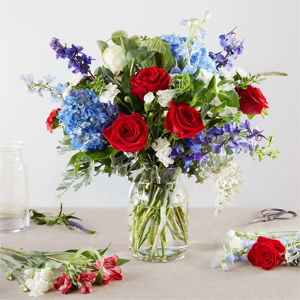 Star Spangled - A Florist Original – Guru Flowers, Port Saint Lucie FL