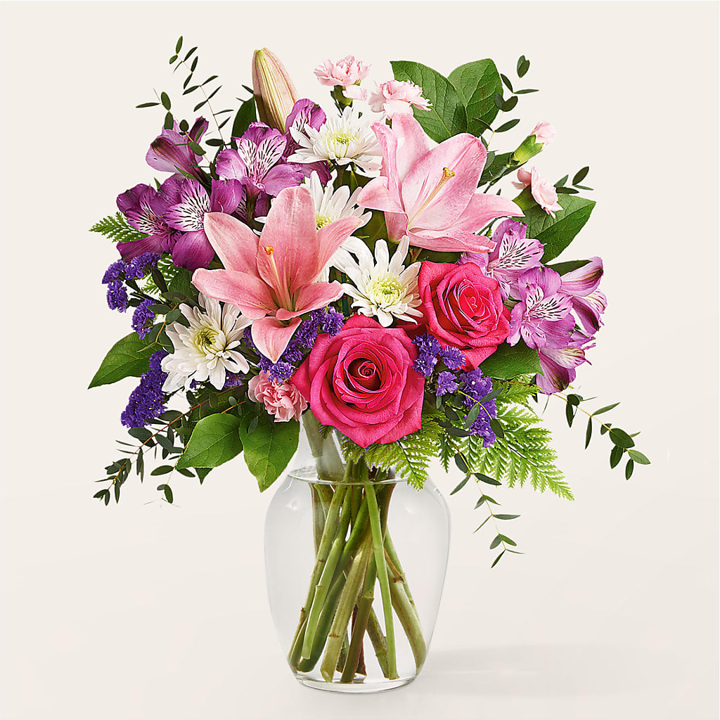 Lace & Pearls Bouquet – Guru Flowers, Port Saint Lucie FL