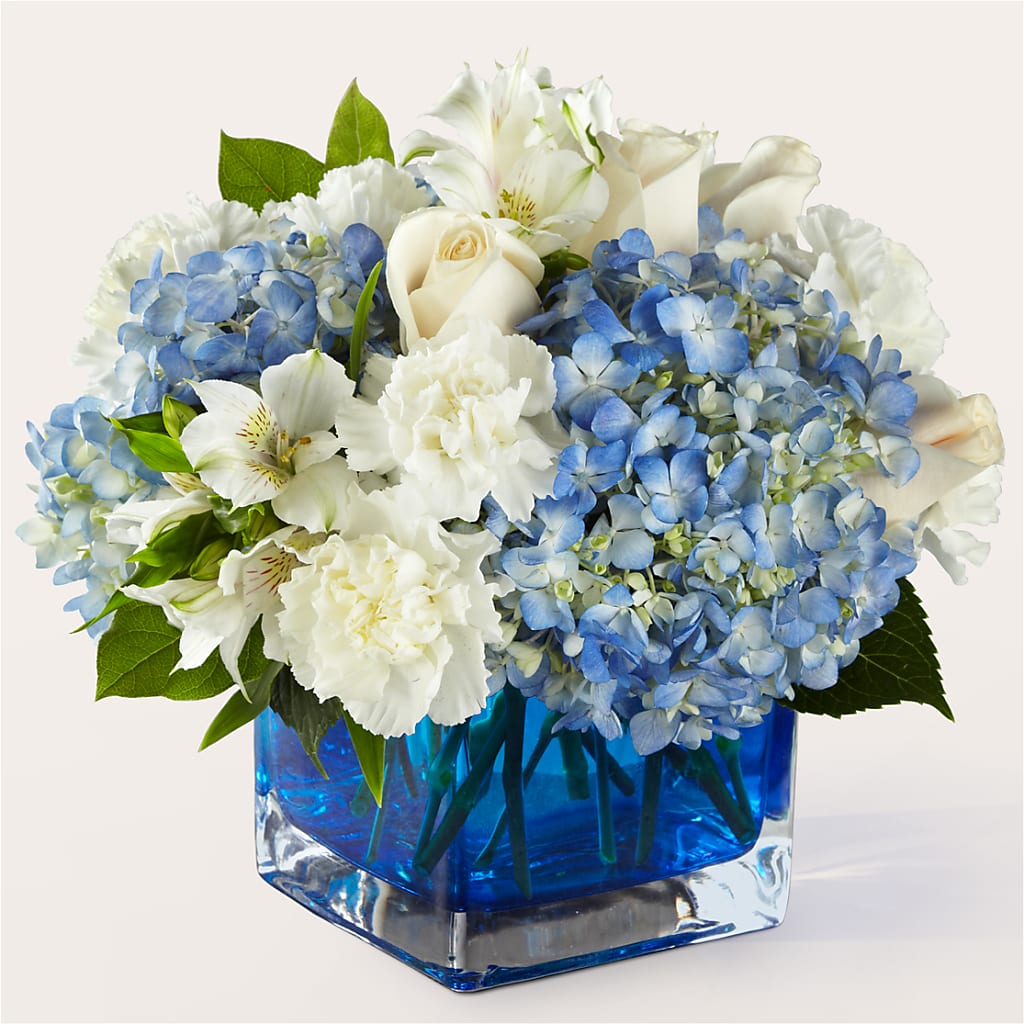 Soothing Waters Bouquet – Guru Flowers, Port Saint Lucie FL