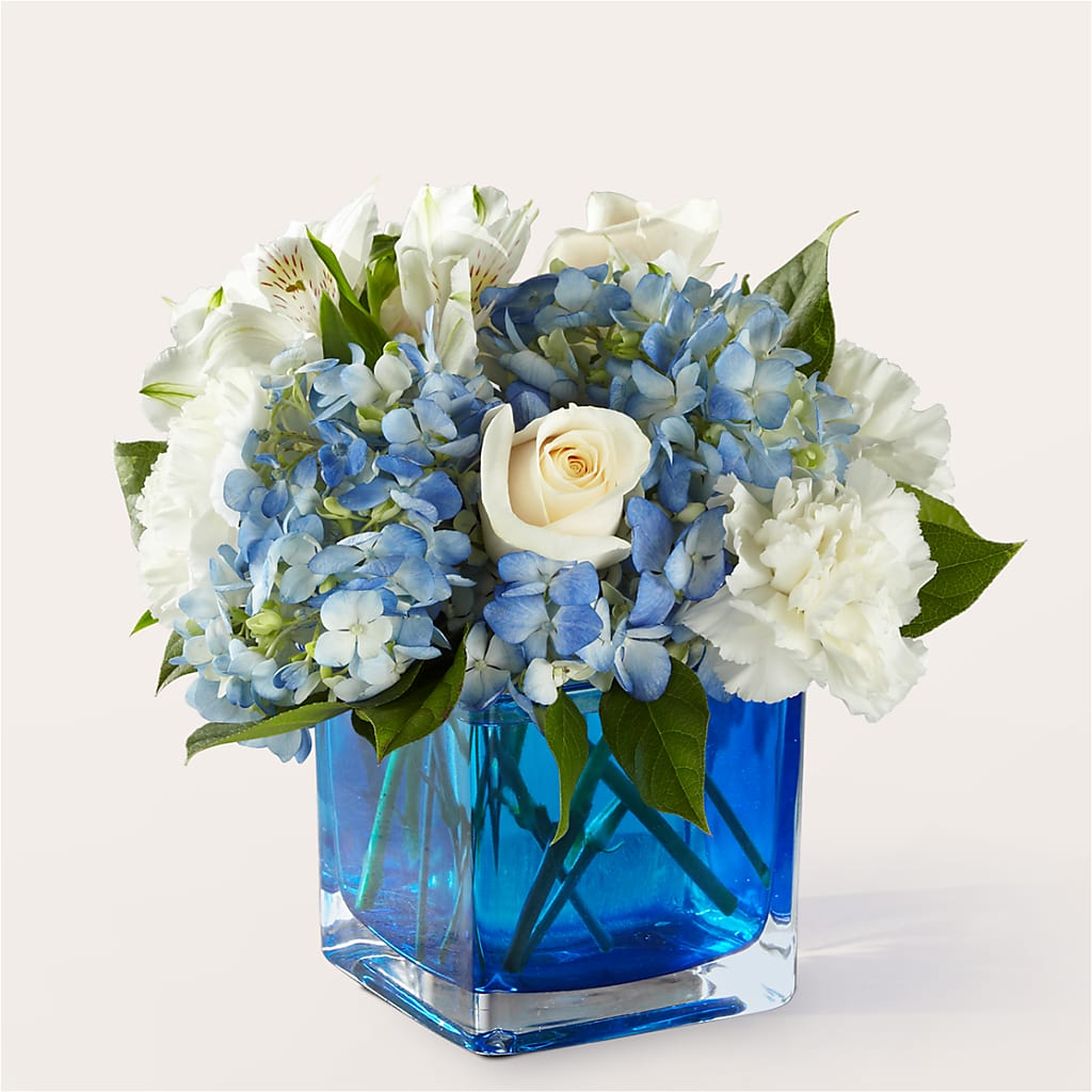 Soothing Waters Bouquet – Guru Flowers, Port Saint Lucie FL