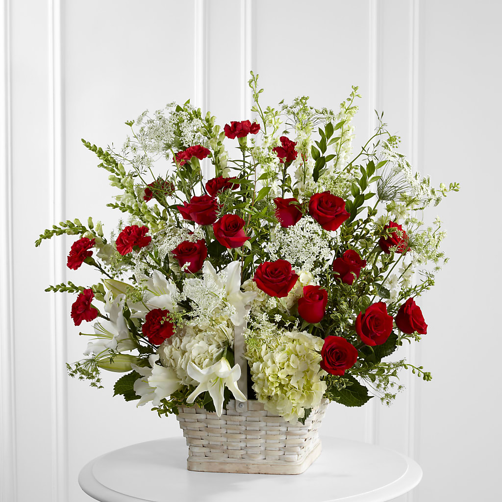 In Loving Memory Arrangement – Guru Flowers, Port Saint Lucie FL