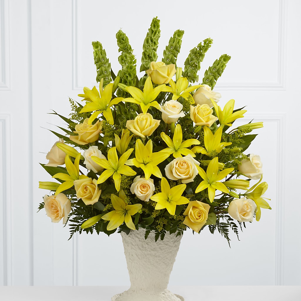 Golden Memories Arrangement – Guru Flowers, Port Saint Lucie FL