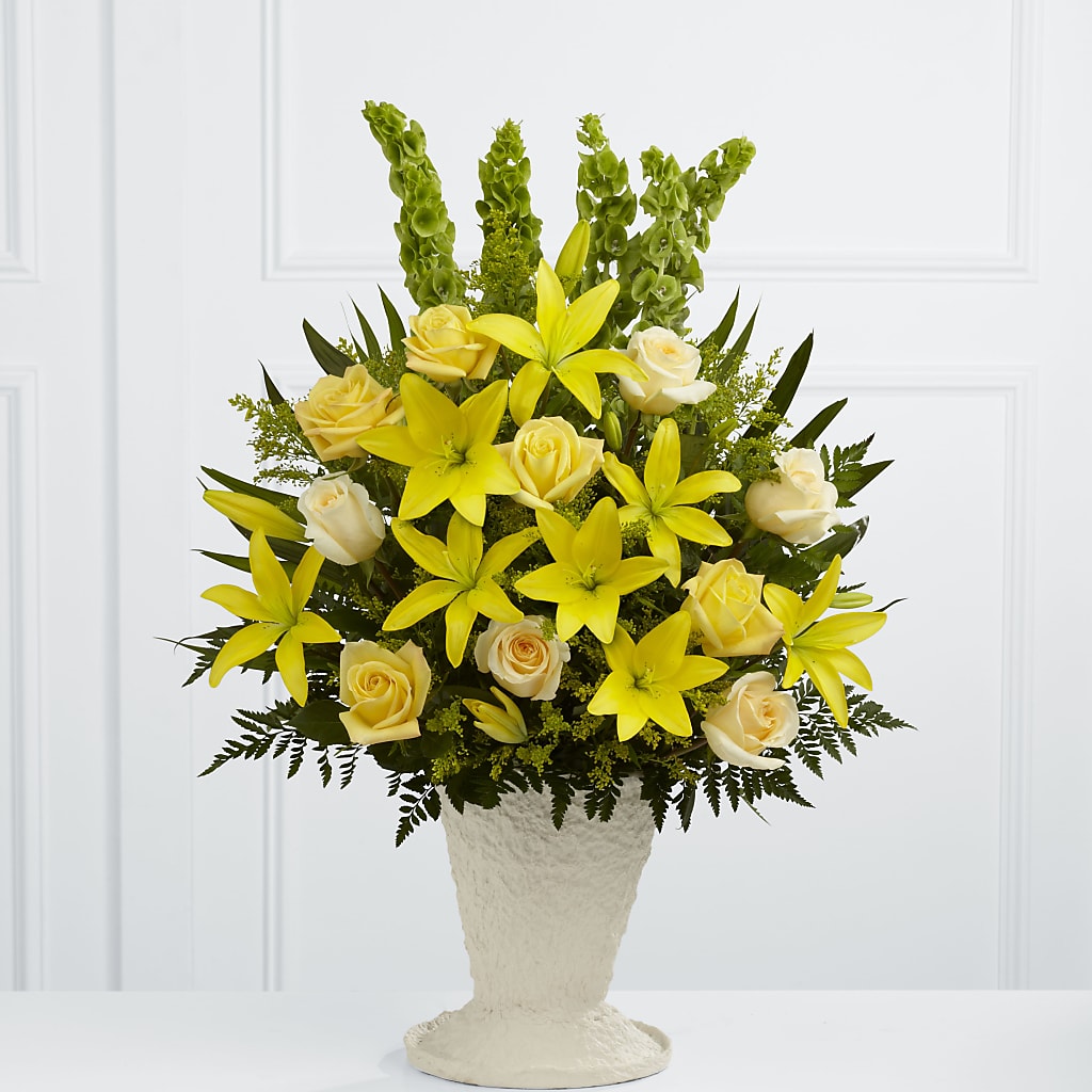 Golden Memories Arrangement – Guru Flowers, Port Saint Lucie FL