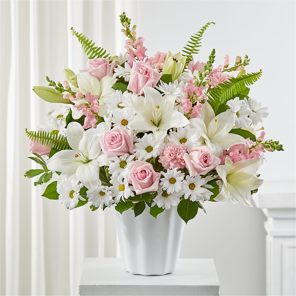 Soft Touch Tabletop Basket – Guru Flowers, Port Saint Lucie FL