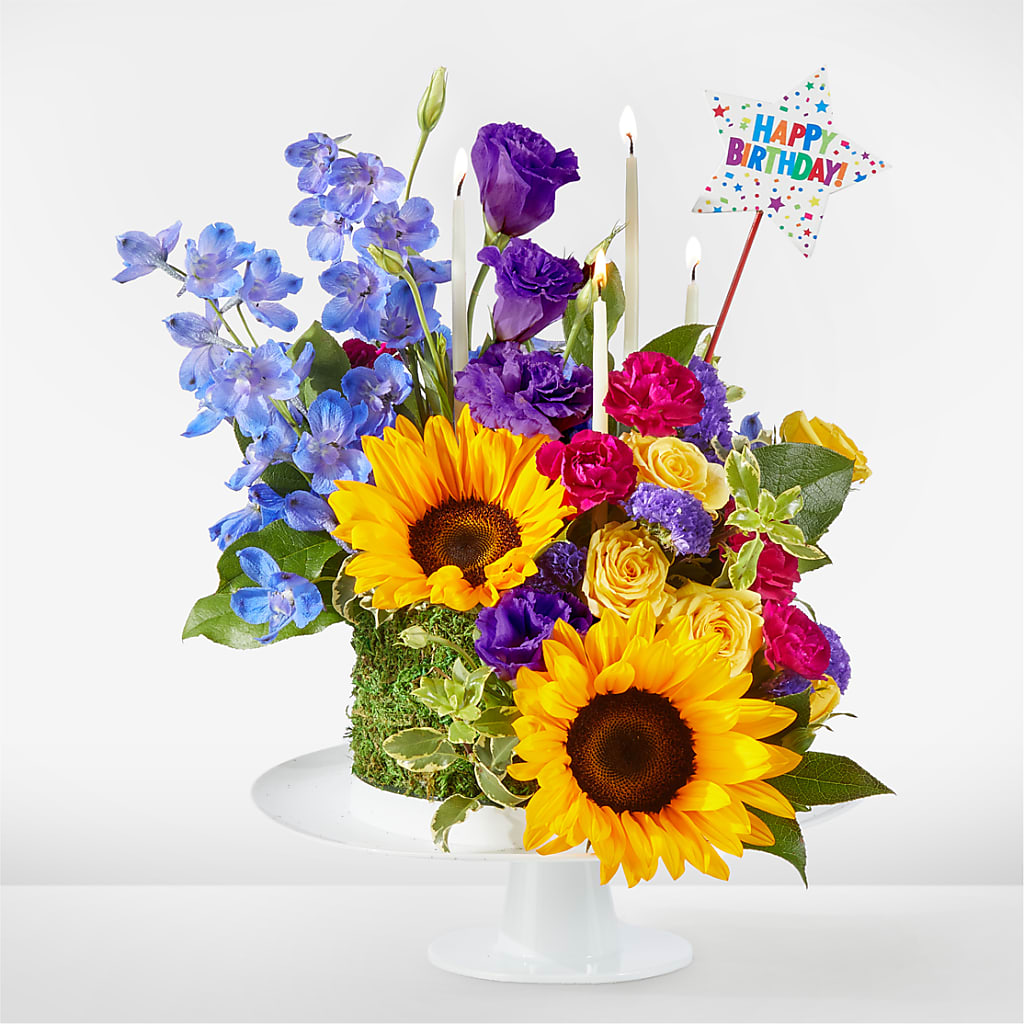 Star of the Day Floral Cake – Guru Flowers, Port Saint Lucie FL