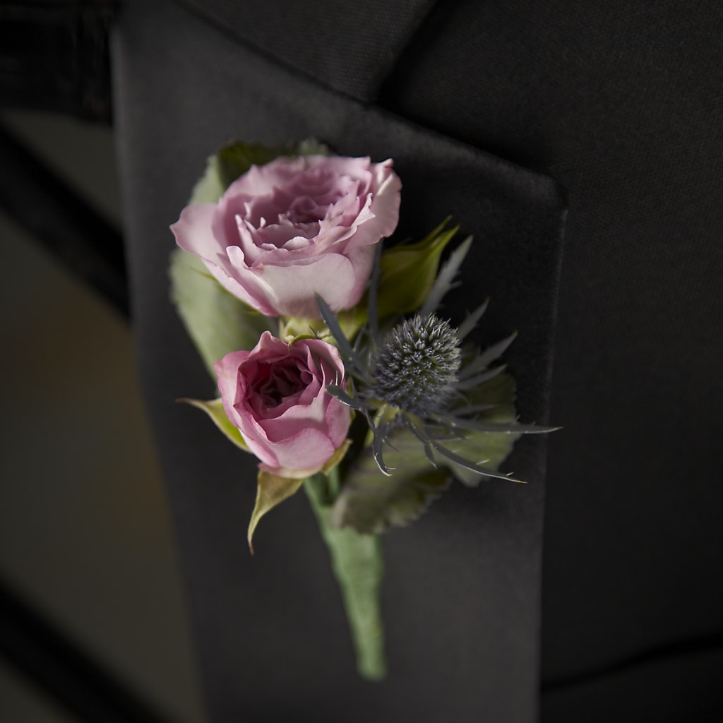 Veronica Boutonniere – Guru Flowers, Port Saint Lucie FL