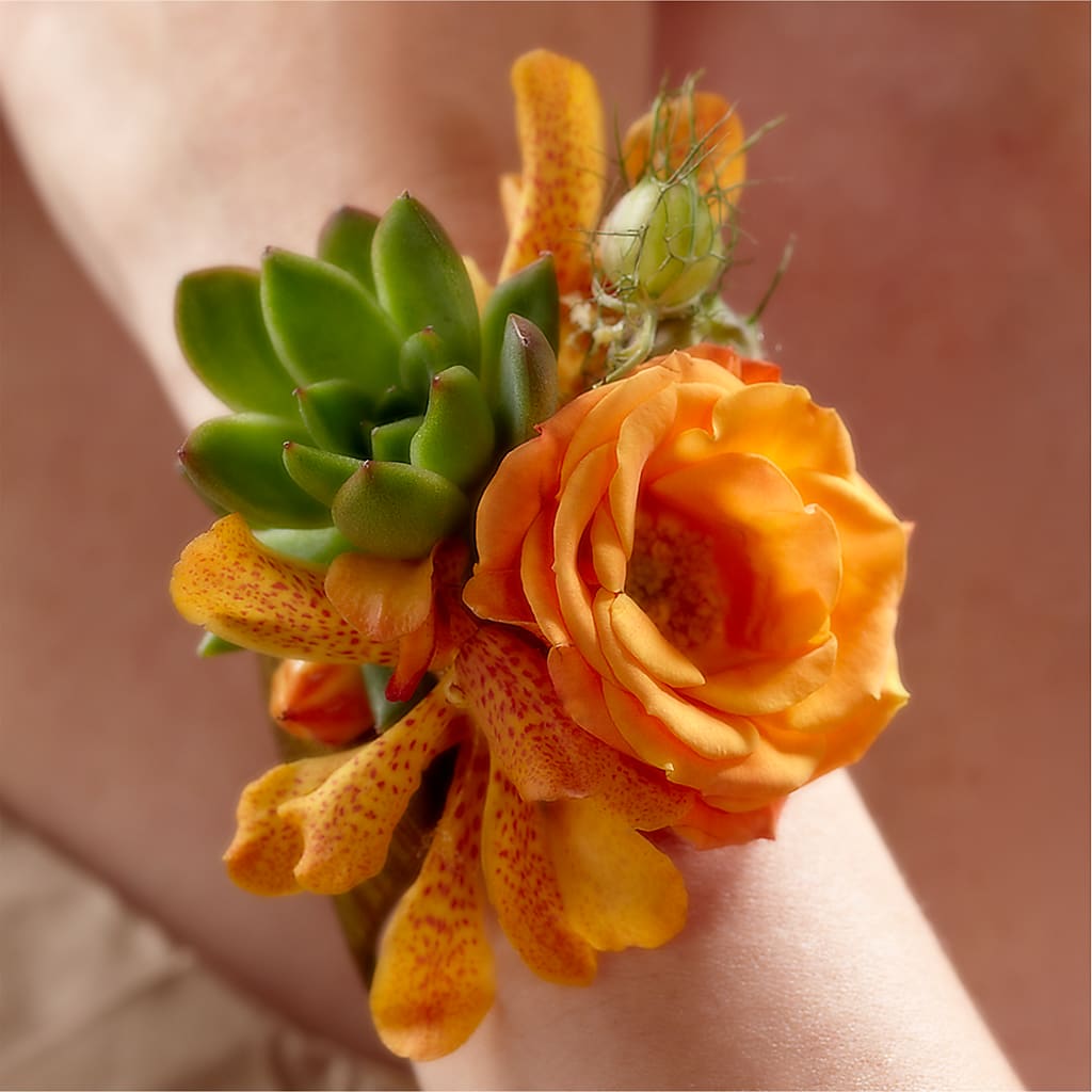 Irresistible Love Wrist Corsage – Guru Flowers, Port Saint Lucie FL