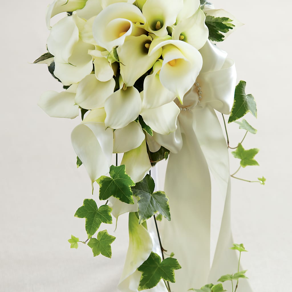 White Chapel Bouquet – Guru Flowers, Port Saint Lucie FL