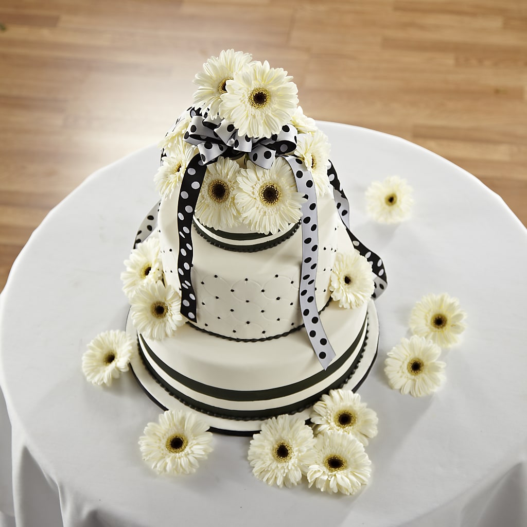 Simple Sophistication Cake Décor – Guru Flowers, Port Saint Lucie FL