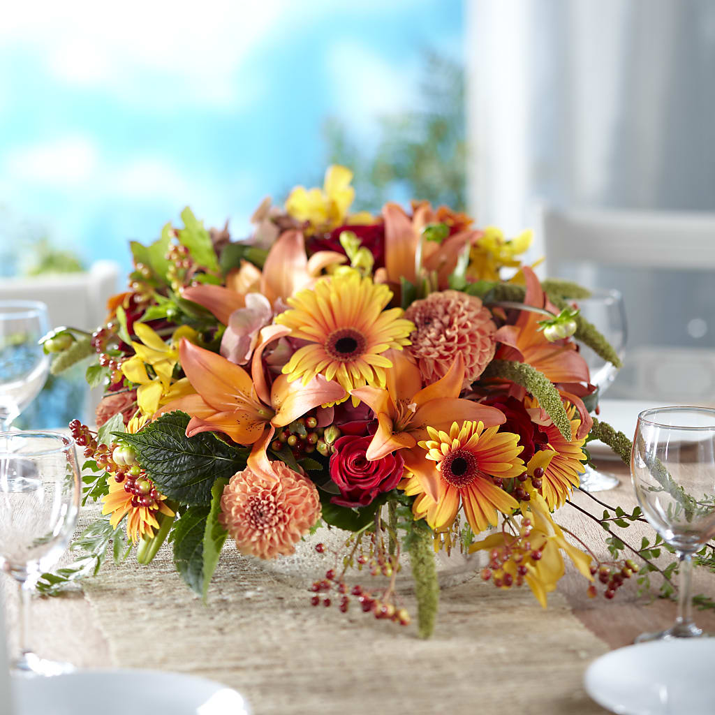 One and Only Centerpiece – Guru Flowers, Port Saint Lucie FL