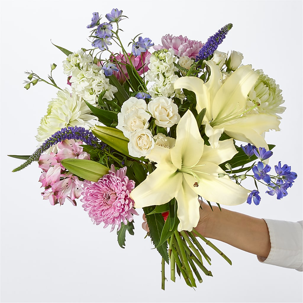 Winter Celebration Bouquet –  Guru Flowers, Port Saint Lucie FL