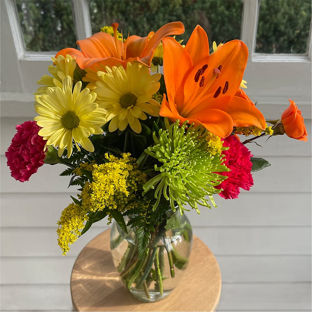 Bold & Bright – A Florist Original –  Guru Flowers, Port Saint Lucie FL