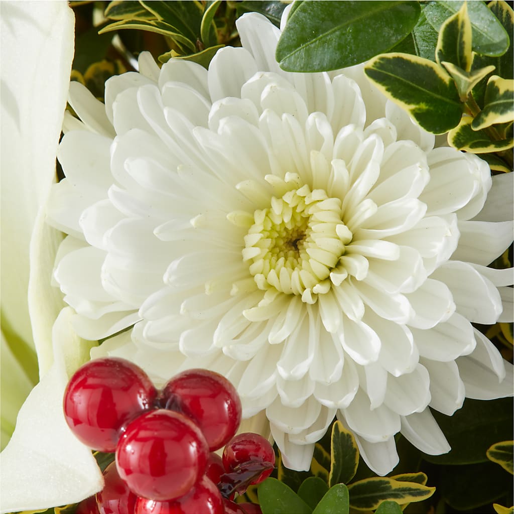 Festive Moments Tree –  Guru Flowers, Port Saint Lucie FL