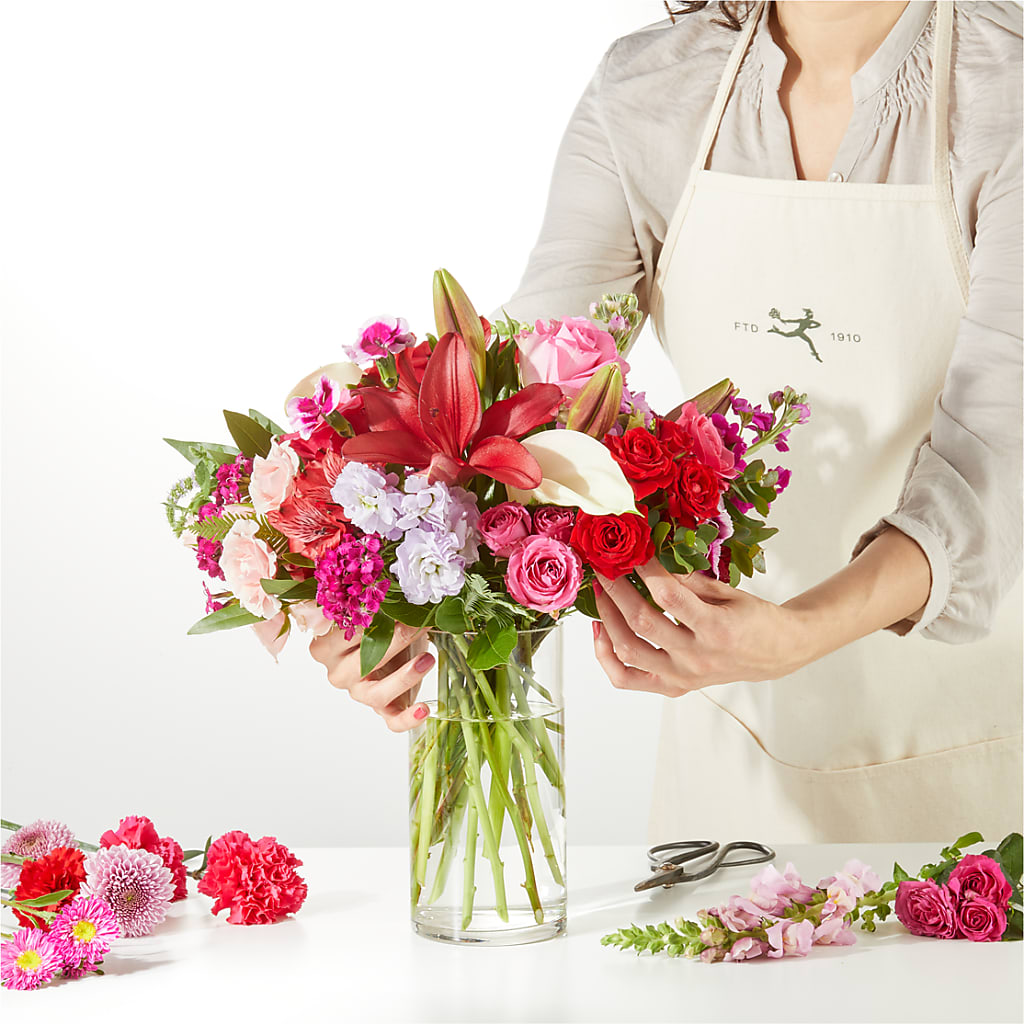 Swooning Over You - A Luxury Florist Original –  Guru Flowers, Port Saint Lucie FL
