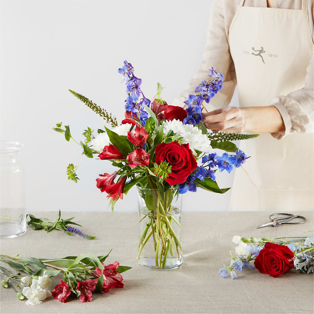 Star Spangled - A Florist Original –  Guru Flowers, Port Saint Lucie FL