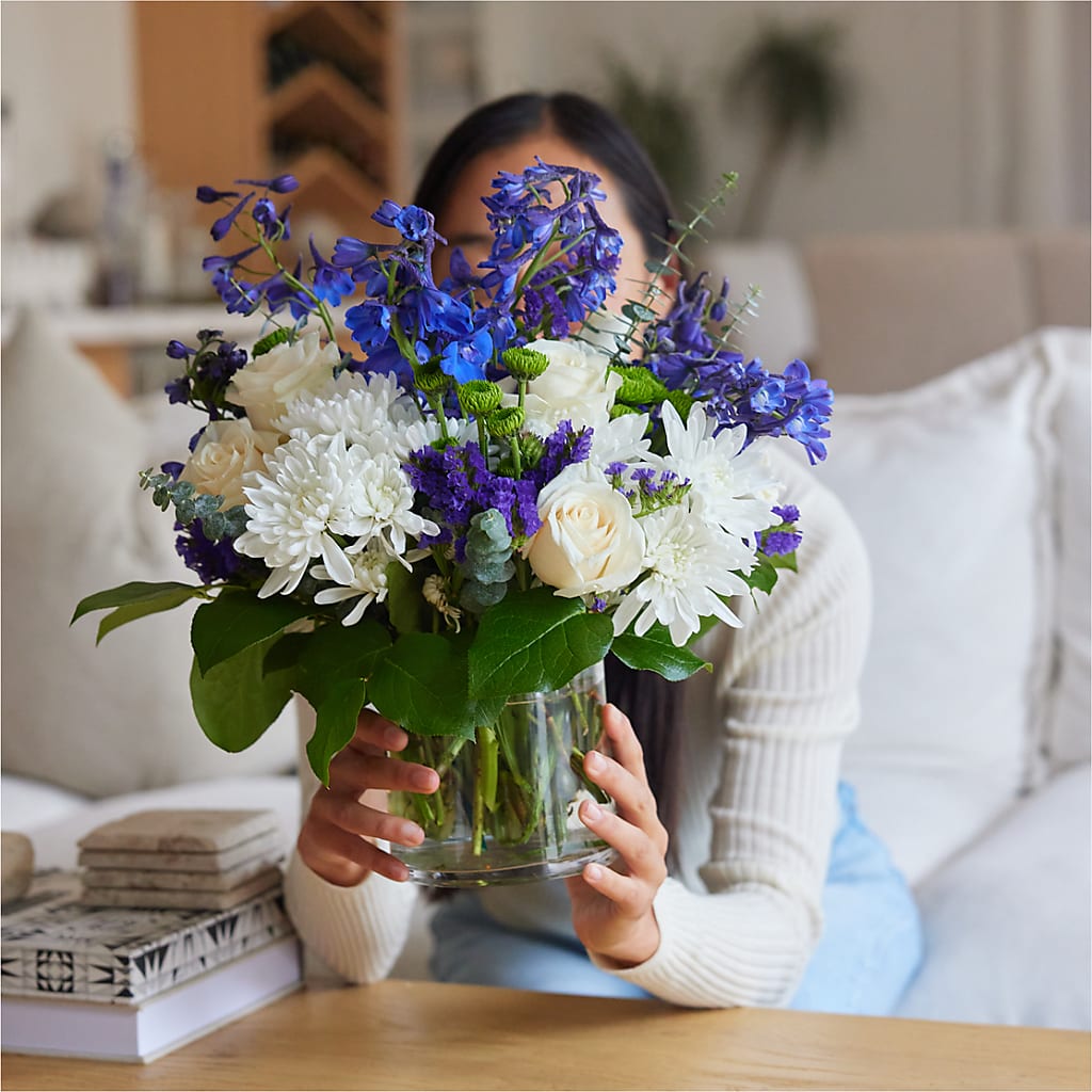 Cerulean Waves Bouquet –  Guru Flowers, Port Saint Lucie FL