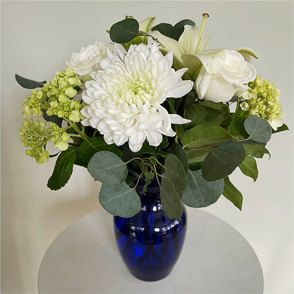 Snowy Dreams Bouquet –  Guru Flowers, Port Saint Lucie FL