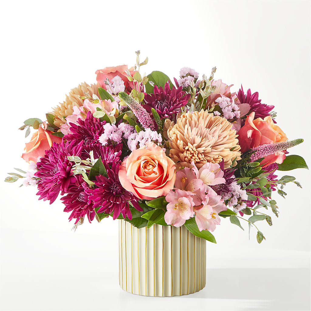 Berry Cobbler Bouquet with Ivory Vase –  Guru Flowers, Port Saint Lucie FL