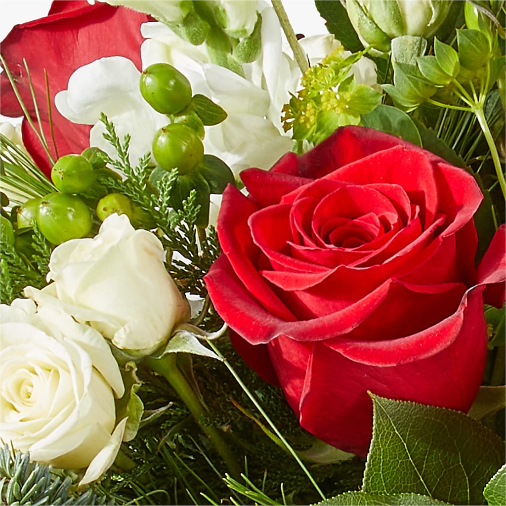 Deck the Halls Bouquet –  Guru Flowers, Port Saint Lucie FL