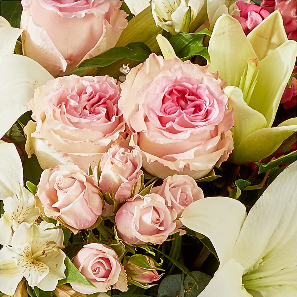 Ballet Slippers Bouquet –  Guru Flowers, Port Saint Lucie FL